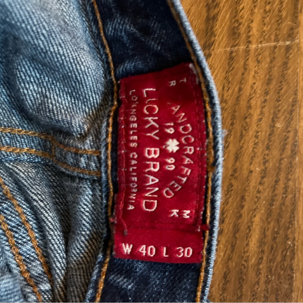 Lucky Brand, 429 Classic Straight, 40 waist 30 length